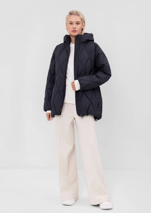 Daunenjacke mit Kapuze