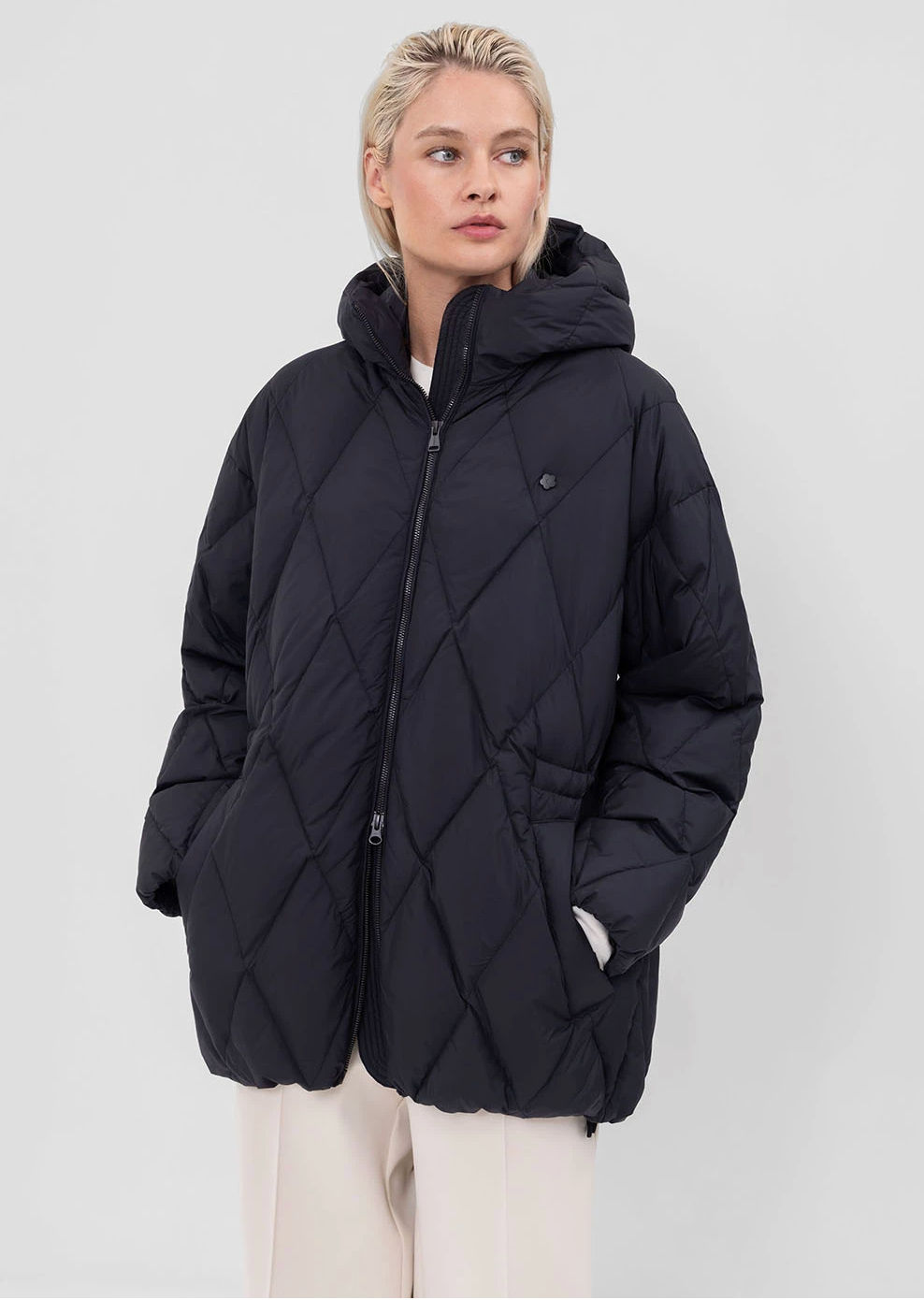 Hooded Down Jacket